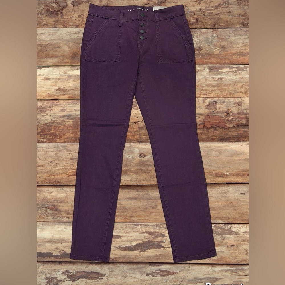 Universal Thread Midrise Skinny Slim Leg Jeans Burgundy Size 0